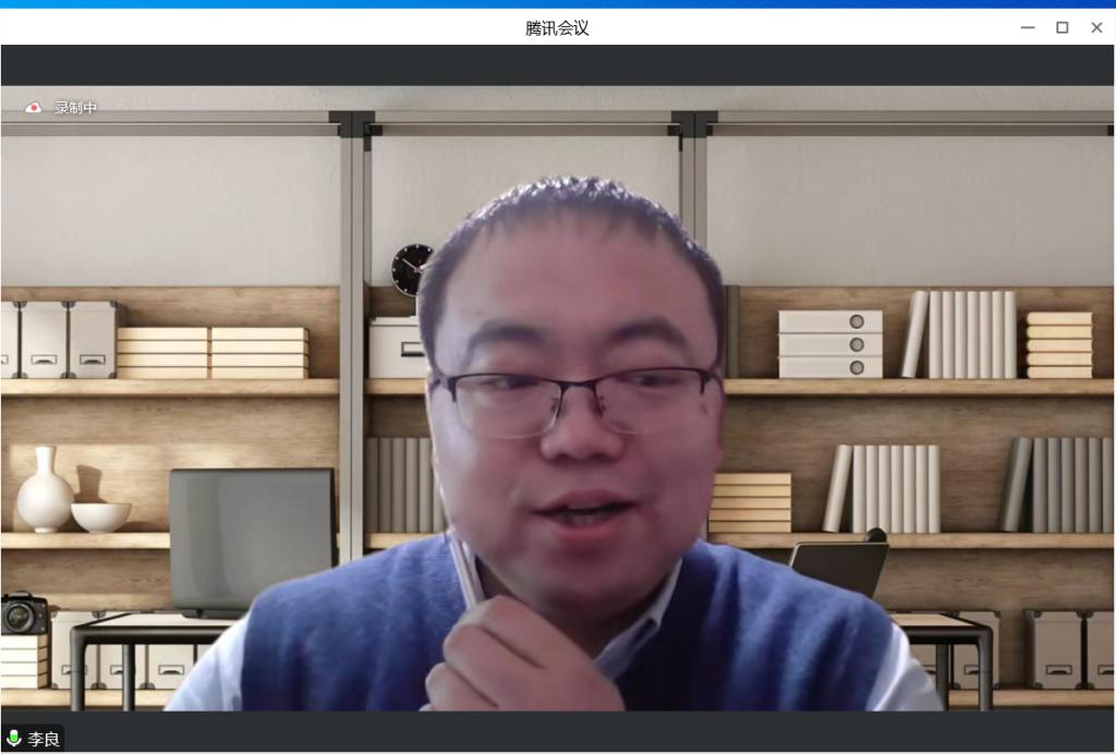 李良副院长主持会议